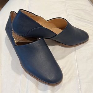 Clarks Pure Tone Shoes in Navy leather
